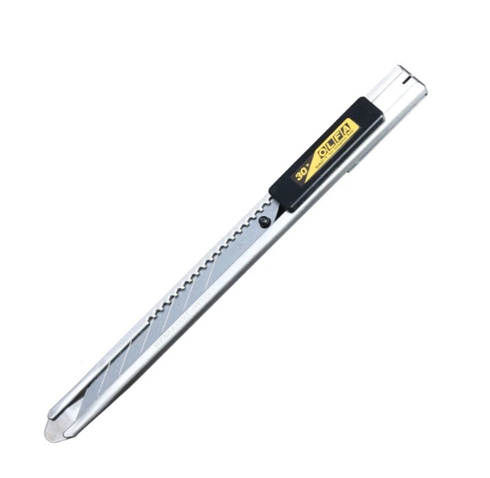Edelstahl-Cutter mit Präzisionsklinge von Olfa